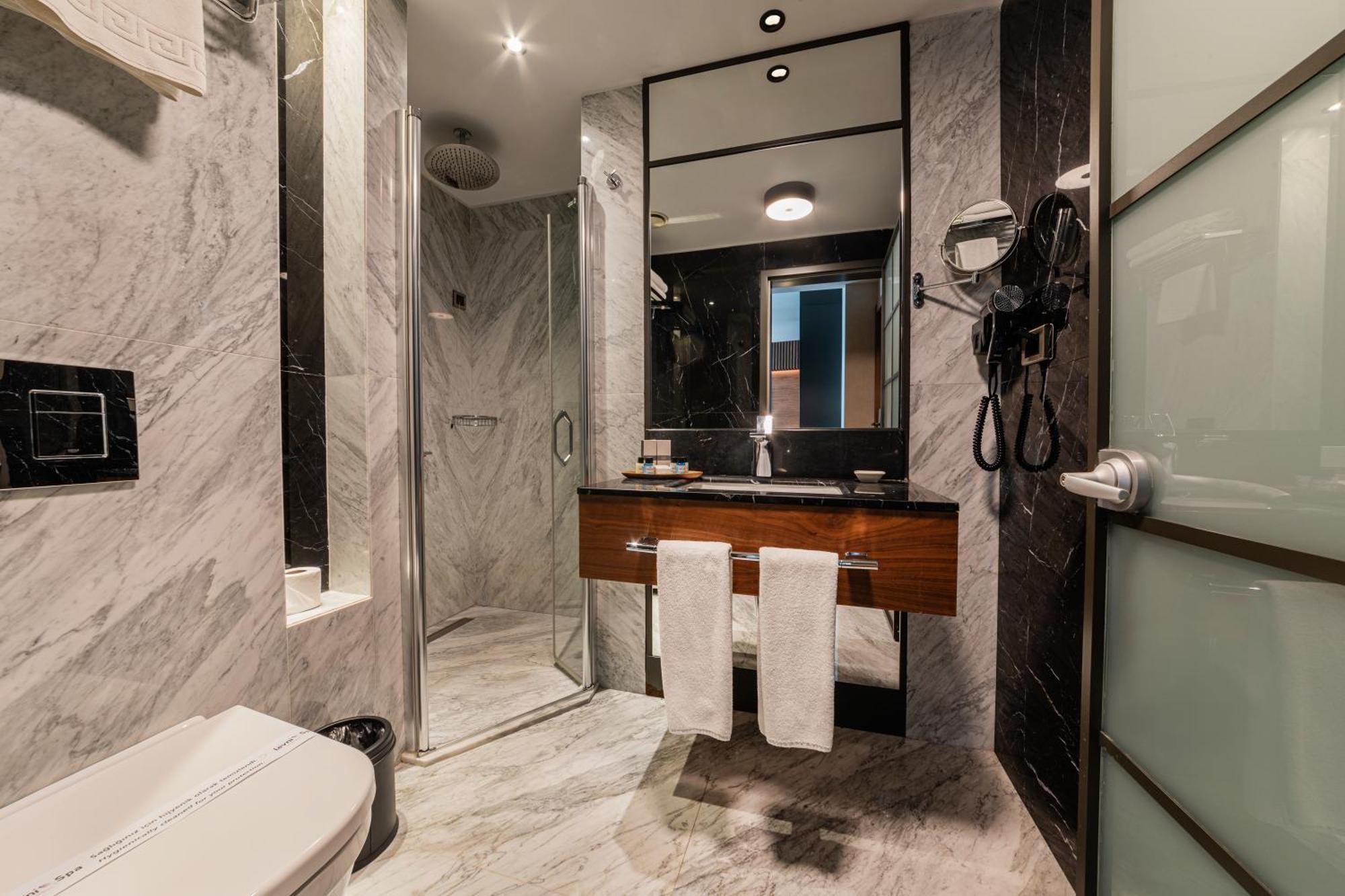 Levni Plus Hotel Istambul Exterior foto